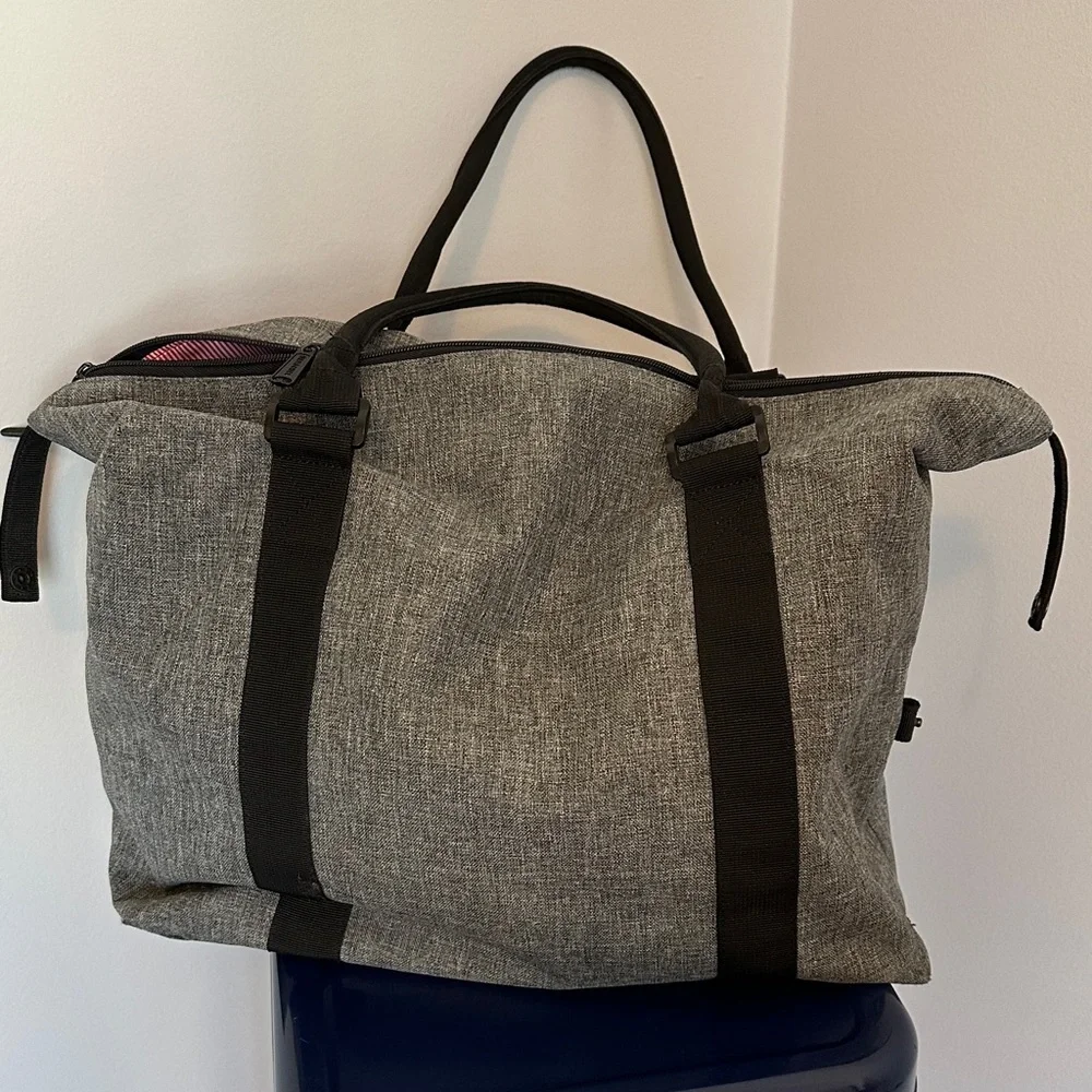 Herschel Supply Company Charcoal Duffel Bag